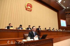 目前的人工智能系统可谓有智能没聪慧、有智商